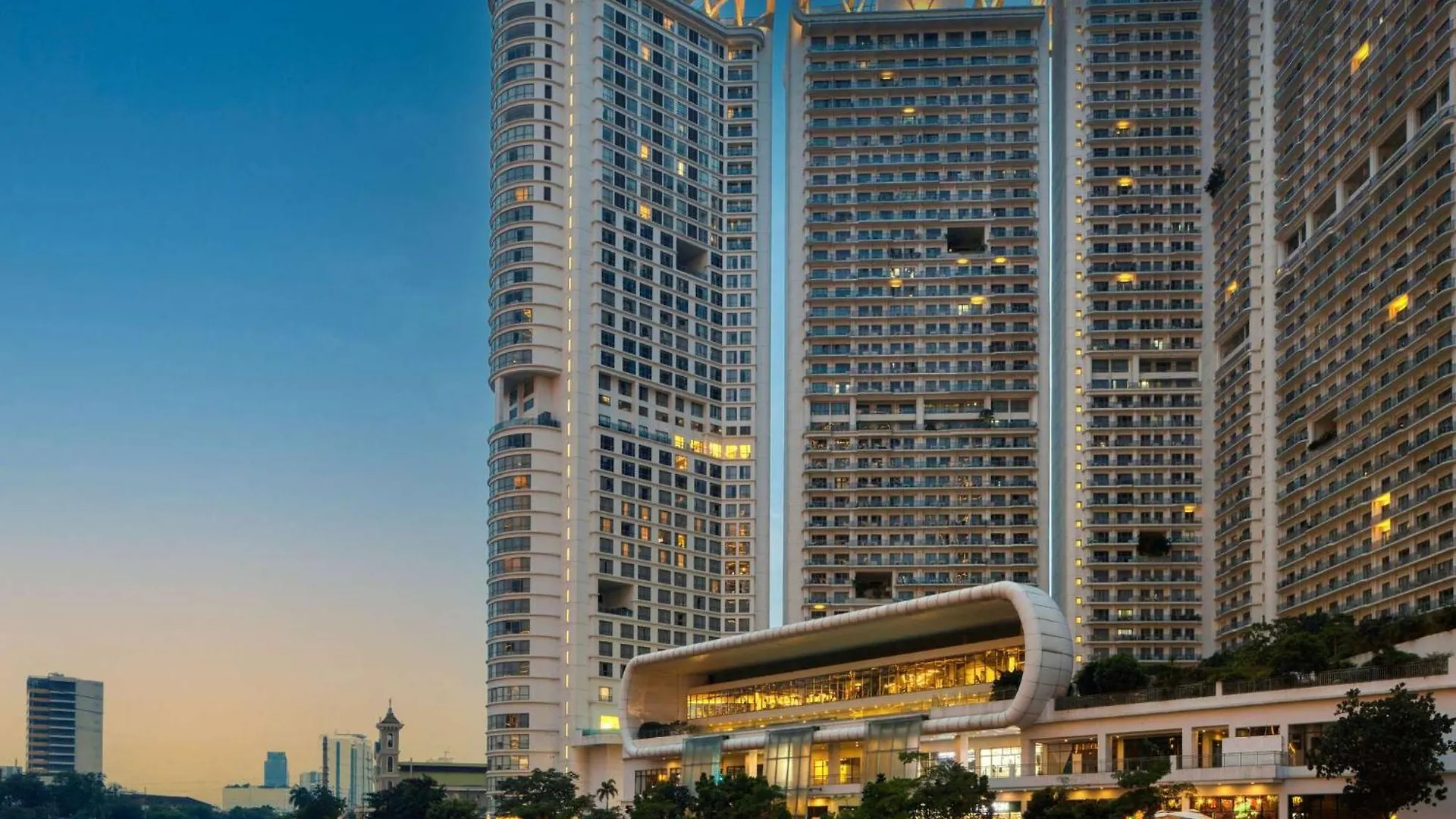 Novotel Manila Aqua Residences Near Makati By Hamodi'Scrib 0*,  Philippines