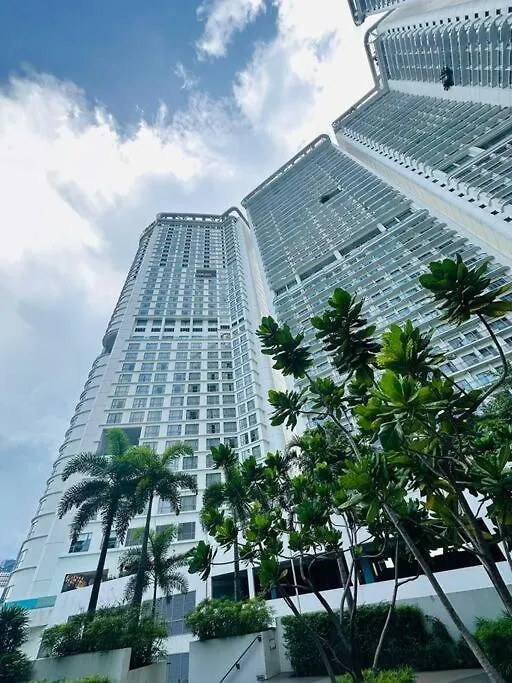 Novotel Manila Aqua Residences Near Makati By Hamodi'Scrib Apartment