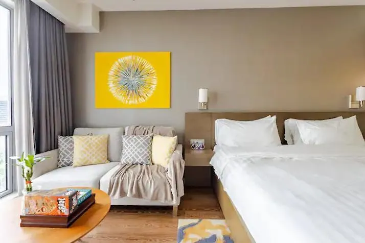 Novotel Manila Aqua Residences Near Makati By Hamodi'Scrib Apartment